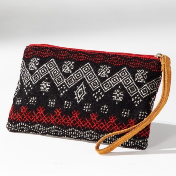 Handmade Hand Beaded Wristlet Clutch - Ethnic Inspired Design - Dyed Fine Cotton - Picture 3 of 6